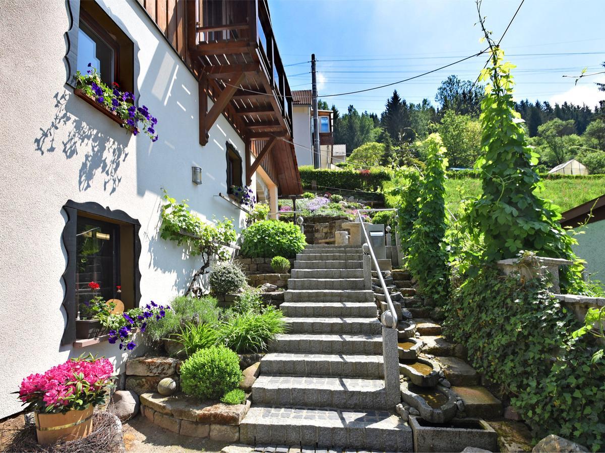 Вилла Quaint Farmhouse In Langenbach Near The Lake Экстерьер фото